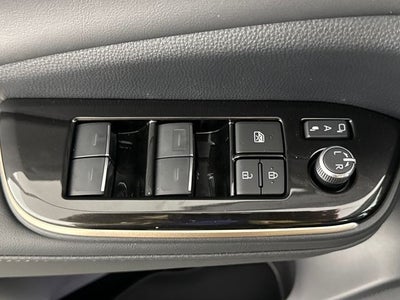 2026 Toyota Toyota Crown XLE