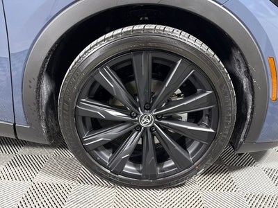 2026 Toyota Toyota Crown Nightshade