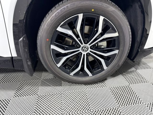 2026 Toyota Toyota Crown Signia XLE