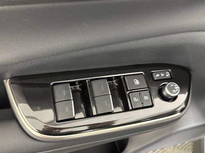 2026 Toyota Toyota Crown Signia XLE