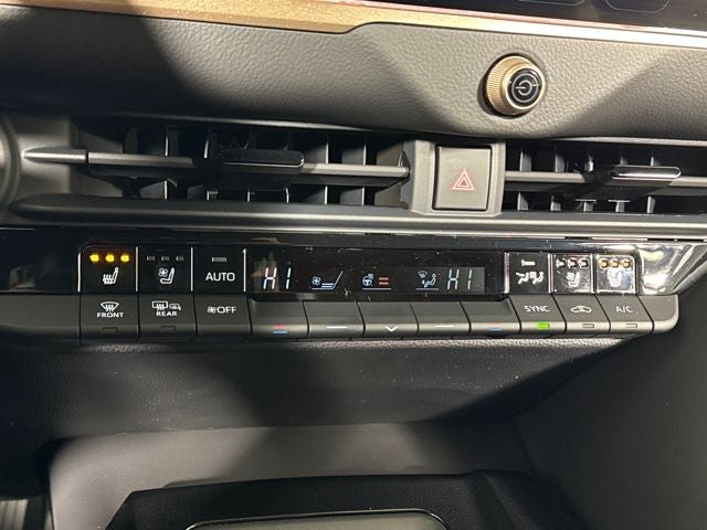 2026 Toyota Toyota Crown Signia XLE