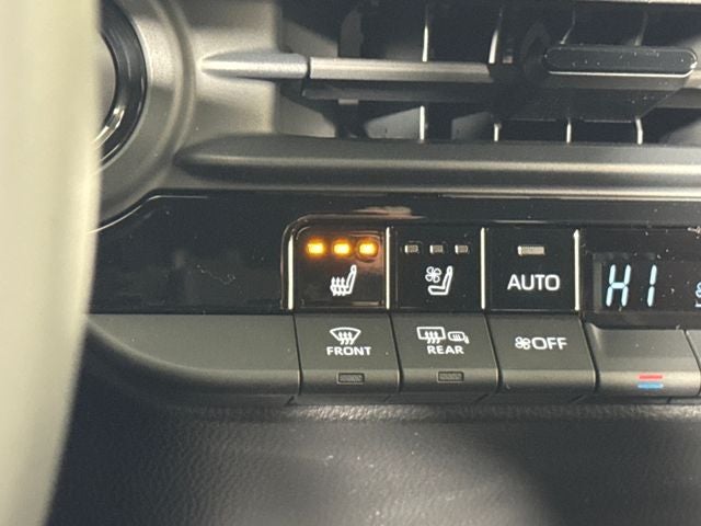 2026 Toyota Toyota Crown Signia XLE