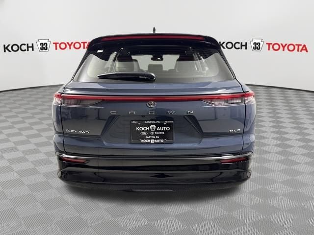 2026 Toyota Toyota Crown Signia XLE