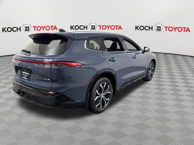 2026 Toyota Toyota Crown Signia XLE