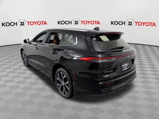 2025 Toyota Toyota Crown Signia XLE