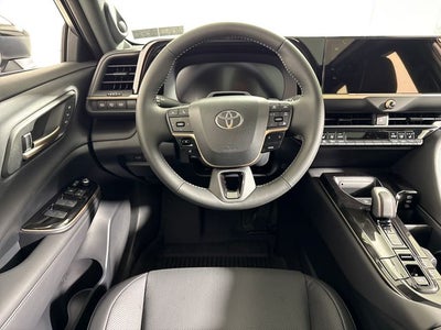 2026 Toyota Toyota Crown Signia Limited