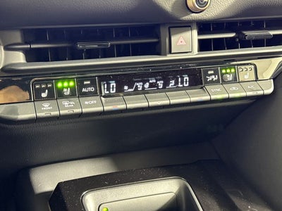 2026 Toyota Toyota Crown Signia Limited