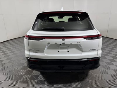 2026 Toyota Toyota Crown Signia Limited