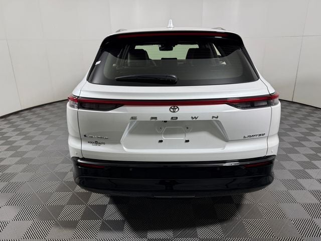2026 Toyota Toyota Crown Signia Limited
