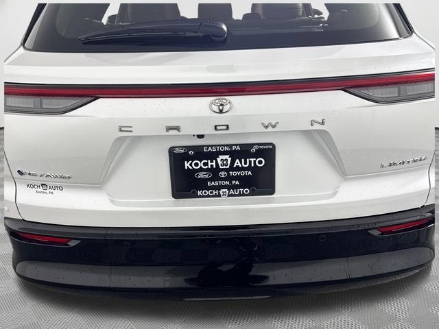2026 Toyota Toyota Crown Signia Limited