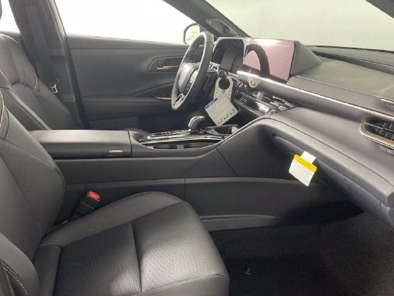 2026 Toyota Toyota Crown Signia Limited