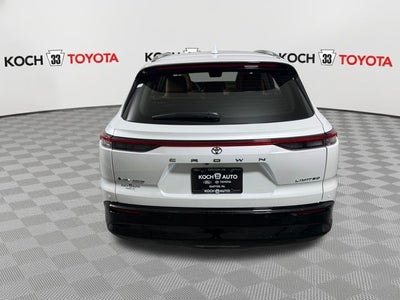 2026 Toyota Toyota Crown Signia Limited