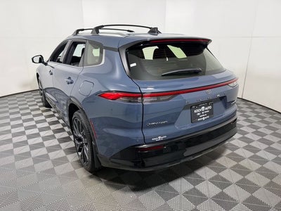 2026 Toyota Toyota Crown Signia Limited