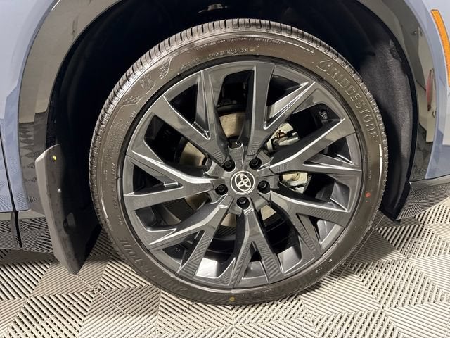2026 Toyota Toyota Crown Signia Limited