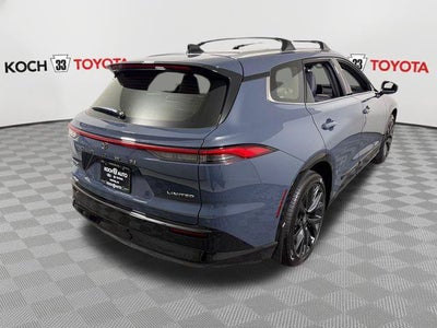 2026 Toyota Toyota Crown Signia Limited