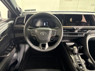 2026 Toyota Toyota Crown Signia Limited