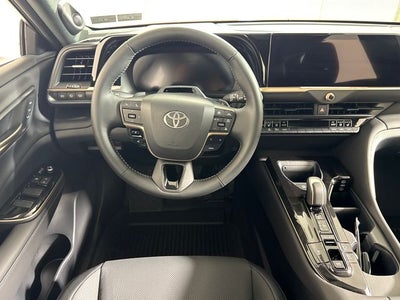 2026 Toyota Toyota Crown Signia Limited