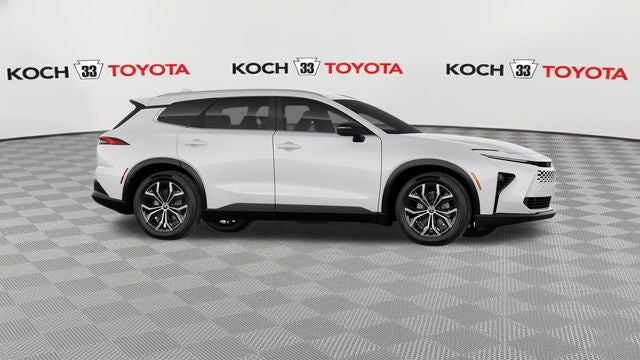 2026 Toyota Toyota Crown Signia XLE