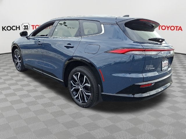 2026 Toyota Toyota Crown Signia XLE