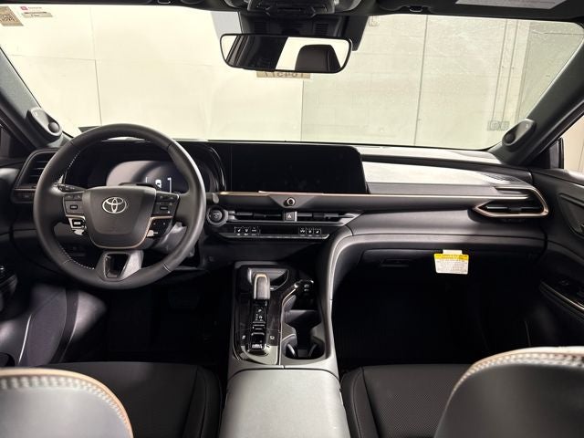 2026 Toyota Toyota Crown Platinum