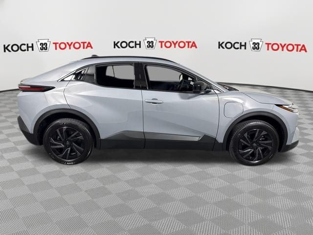 2026 Toyota C-HR SE