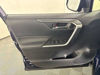 2025 Toyota RAV4 Plug-in Hybrid SE