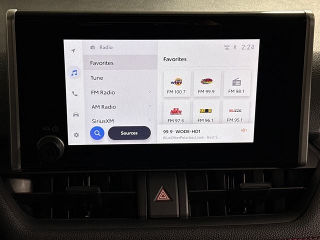 2025 Toyota RAV4 Plug-in Hybrid SE