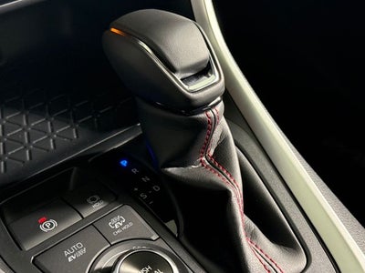 2025 Toyota RAV4 Plug-in Hybrid SE