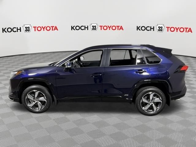 2025 Toyota RAV4 Plug-in Hybrid SE