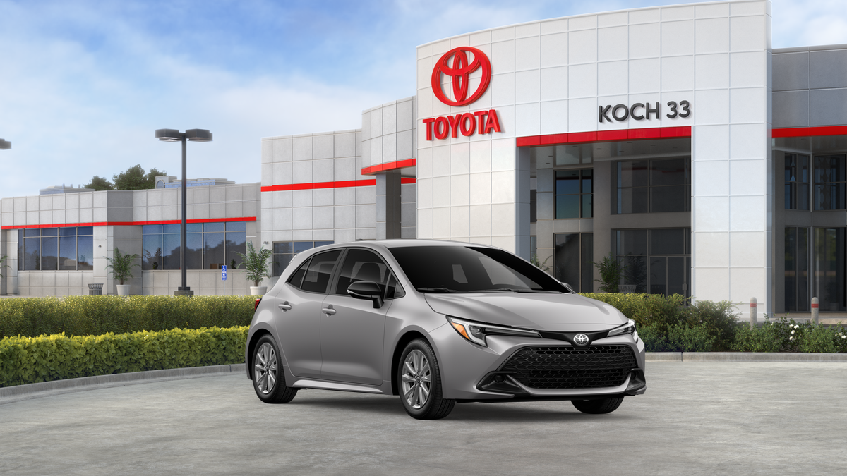 2027 Toyota Corolla Hatchback SE