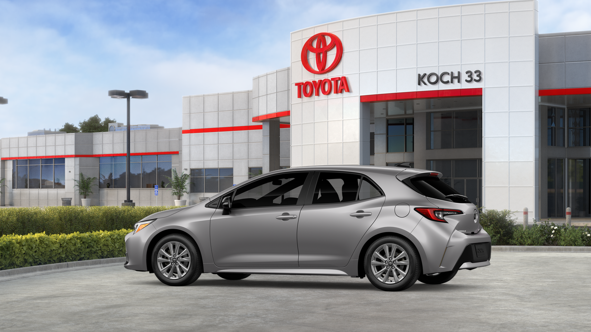 2027 Toyota Corolla Hatchback SE